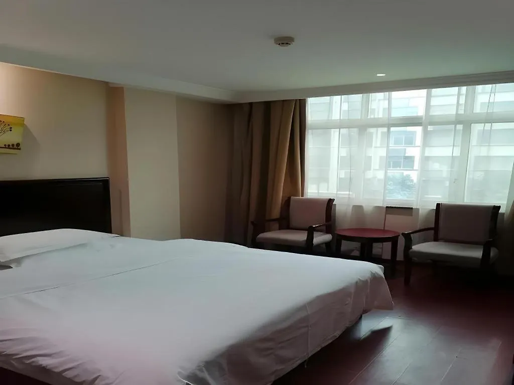 Greentree Inn Lu Yi County Zi Qi Avenue Branch Luyi Отель