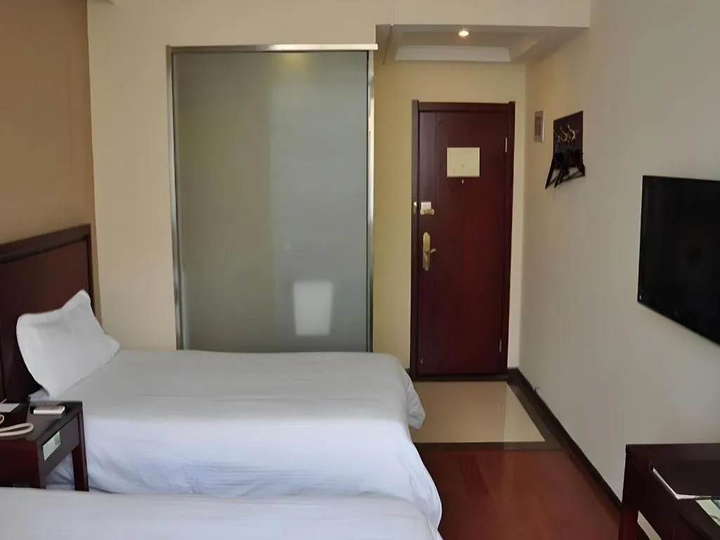 Greentree Inn Lu Yi County Zi Qi Avenue Branch Luyi