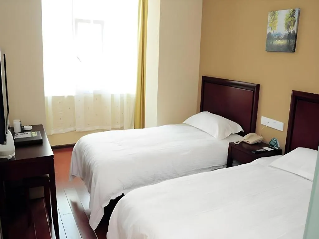Отель Greentree Inn Lu Yi County Zi Qi Avenue Branch Luyi