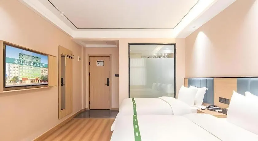 Отель Greentree Inn Lu Yi County Zi Qi Avenue Branch Luyi