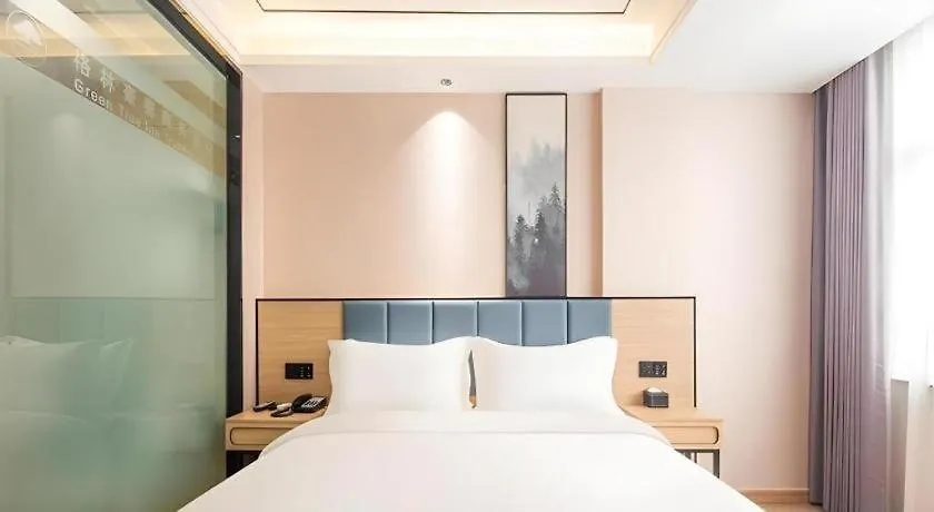 Отель Greentree Inn Lu Yi County Zi Qi Avenue Branch Luyi