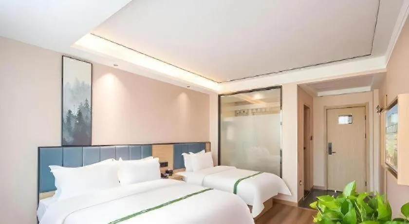 Greentree Inn Lu Yi County Zi Qi Avenue Branch Luyi 3*,