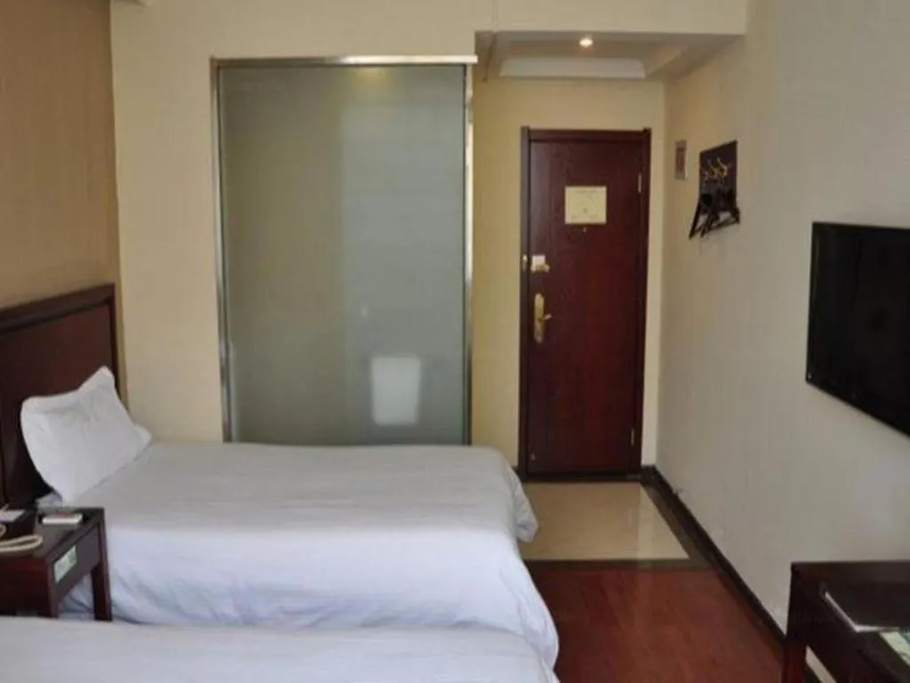 Greentree Inn Lu Yi County Zi Qi Avenue Branch Luyi Отель