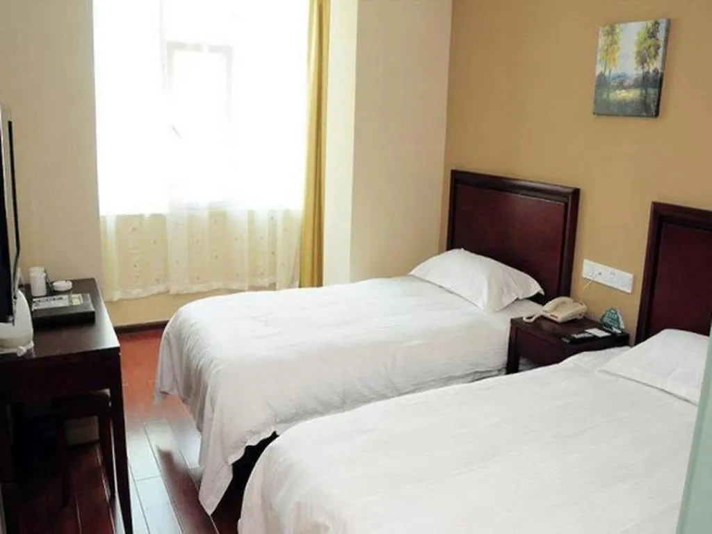 Greentree Inn Lu Yi County Zi Qi Avenue Branch Luyi