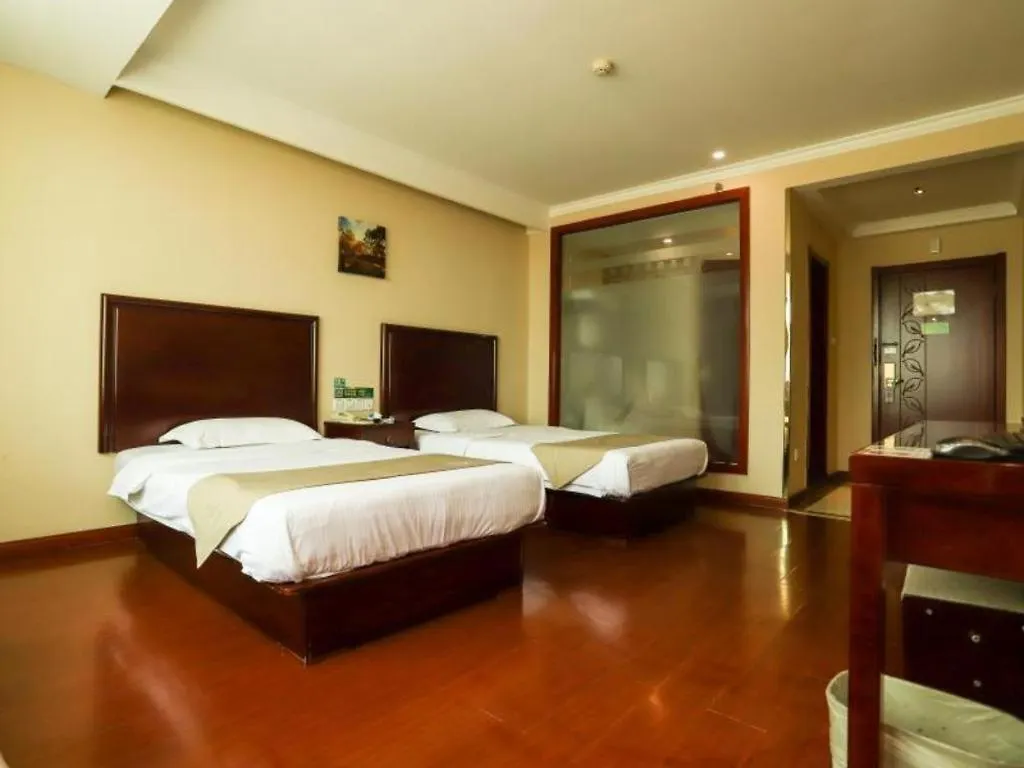Greentree Inn Lu Yi County Zi Qi Avenue Branch Luyi Отель